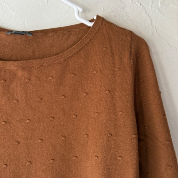 Ann Taylor Factory Sweaters - Ann Taylor Brown Dot Texture Crew Neck Sweater Size M Preppy‎ Coquette Academia